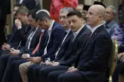 Mesut Ozil gesa Malaysia labur dalam akademi bola sepak muda