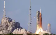 NASA Beri Lampu Hijau kepada Kru Artemis untuk Meneruskan Perjalanan ke Bulan