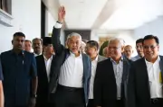 Peguam Persekutuan Tegaskan DNAA Kes Zahid Tidak Melanggar Undang-Undang