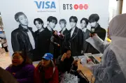 Peminat BTS ARMY Ubah Tayangan Wayang 'Arirang' Jadi Perhentian Jelajah Global