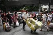 Pengeksport China Berdepan Kesakitan Perang Dagang AS: 'Pelanggan Amerika Telah Hilang'