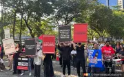 Penunjuk Perasaan Tuntut Haram Syarikat Terkait Konflik Gaza Dalam Pameran Pertahanan