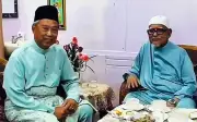 Pertemuan Muhyiddin-Hadi Isyarat Langkah PN Ke Putrajaya, Kata Pemimpin Bersatu