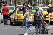 Perubahan longgar hijab di Iran: Kebebasan atau sekadar ilusi?