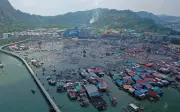 PM tinjau lokasi kebakaran 1,000 rumah di Sandakan