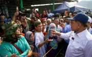PM umum bantuan tunai RM1,500 kepada mangsa kebakaran Kampung Bahagia