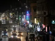 Polis Singapura Bawa Suspek Pembunuhan Geylang Kembali ke Tempat Kejadian