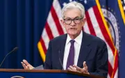 Powell kekal sebagai gabenor Fed selepas tamat pengerusi, serang serangan undang-undang
