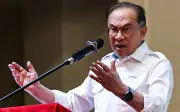 PRN Johor: PKR Perlu Runding dengan Umno Melalui Saluran Baik, Tegas Anwar Ibrahim