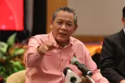 Rafizi puji 'Tok Min' lebih baik daripadanya, doakan MB dan isteri