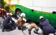 Remaja maut motosikal terperangkap bawah bas di Genting Highlands
