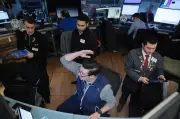 Saham global jatuh meskipun pendapatan rekod, minyak AS$100 akibat krisis AS-Iran