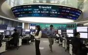 Saham teknologi naik di Asia, bon terjejas bank pusat hawkish