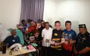 Saravanan Tidak Boleh Berjalan, Namun Dia Beri Supaya Lain Dapat Berjalan Semula