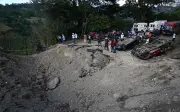 Serangan bom di lebuh raya Colombia bunuh 14 orang sebelum pilihan raya