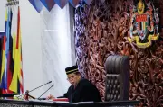 Speaker Dewan Rakyat Belum Terima Surat Rasmi Perletakan Jawatan Hamzah Zainudin