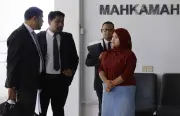 Suri Rumah Sepang Dipertuduh Siar Dakwaan Palsu Kenaikan Harga Minyak
