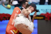 Swiatek tarik diri kerana sakit, Sabalenka sambung rentak kemenangan