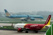 Syoket Minyak Jet: Syarikat Penerbangan Asia Potong Jadual, Bawa Lebih Bahan Api