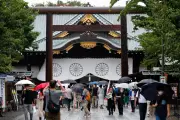 Takaichi Teruskan Tradisi Penghantaran Persembahan ke Kuil Yasukuni Meskipun Ketegangan Serantau
