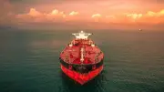 Tanker Minyak ke Malaysia Rosak di Hormuz, Bekalan Petrol Tidak Terjejas - PM Anwar