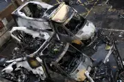 Tiga Lelaki Didakwa atas Serangan Bakar Ambulans Yahudi di London