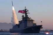 Ujian Peluru Berpandu Korea Utara dari Kapal Pemusnah Choe Hyon