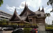Umno Negeri Sembilan tunggu arahan Zahid berhubung spekulasi kembali ke exco