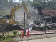Warisan 100 tahun musnah, kafe ikonik di Pulau Pinang dirobohkan