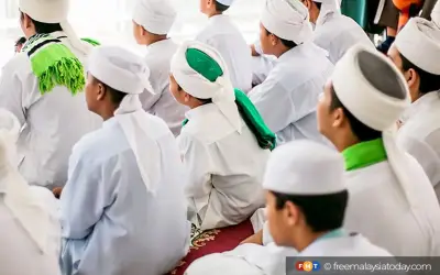 50,000 lepasan pondok persendirian berpeluang ke IPTA