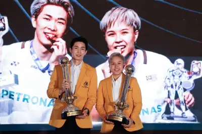Chen Tang Jie dan Toh Ee Wei cipta sejarah sebagai gandingan beregu campuran pertama menang Anugerah Sukan Negara