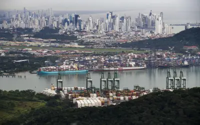 China gesa hubungan dengan Panama bebas campur tangan pihak ketiga