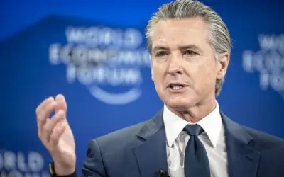 Gabenor California arahkan pelan hadapi kehilangan pekerjaan akibat AI