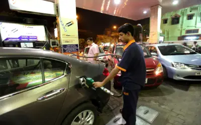 India naikkan harga minyak lagi ekoran perang Timur Tengah