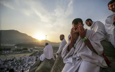 Jemaah Haji Berdoa di Arafah, Puncak Musim Haji 2026