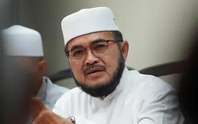 Nik Zawawi dipanggil Jaheaik, beri keterangan isu hina sahabat Nabi