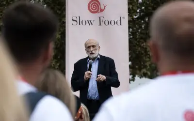 Pengasas Slow Food, Carlo Petrini, Meninggal Dunia pada Usia 76 Tahun