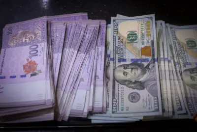 Ringgit dibuka lebih tinggi berikutan ketegangan Asia Barat reda, ekonomi kukuh