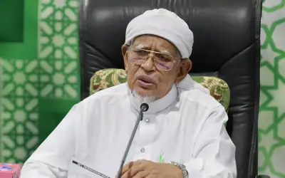 Tuduhan Hadi patut dibincang dalaman, kata Bersatu
