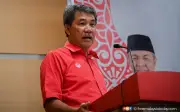 Ada cubaan laga saya dengan Zahid, kata Tok Mat