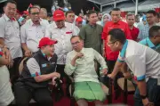 Anwar enggan ulas perpindahan Rafizi dan Nik Nazmi ke parti baharu