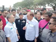 Anwar mahu rundingan baik dengan Zahid isu keputusan BN Johor