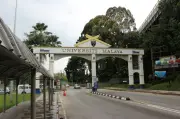 Apabila Profesor Diam Isu Awam: Kewajipan Akademik Terjejas