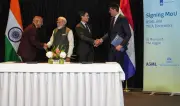 ASML meterai perjanjian dengan Tata bantu kilang semikonduktor India