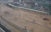 Banjir kilat landa beberapa kawasan di Lembah Klang