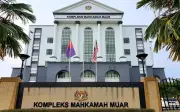 Bekas banduan dipenjara 6 bulan, 1 sebatan guna kad debit dijumpai beli arak