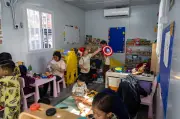 Bekas kontena baja jadi syurga permainan kanak-kanak di Petaling Jaya