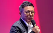 Bekas timbalan menteri puji Amirudin berani tegur 'selective loyalty'