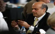 Berkshire pilih Charlie Shamieh ganti Ajit Jain sebagai ketua insurans