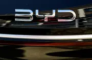 BYD mahu beli kilang Eropah, runding dengan Stellantis